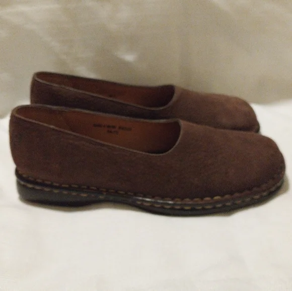 Born Brown Suede Flats Loafers - Picture 2 of 9